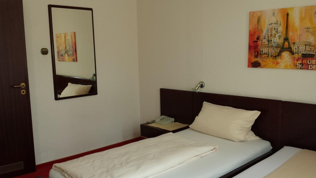 Hotel Stadt Hamm Ruang foto